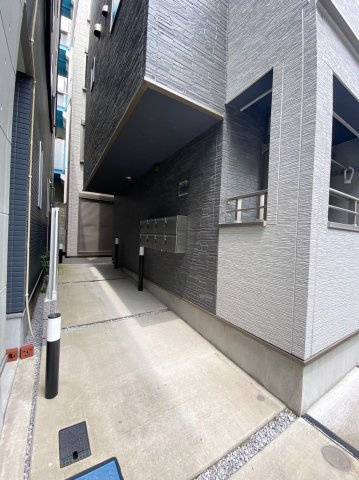 スプレンドーレ四谷のエントランス|同仕様