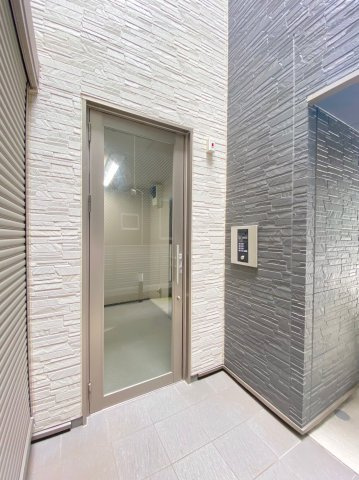 スプレンドーレ四谷のエントランス|スプレンドーレ四谷