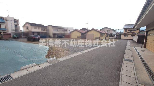 ６０５１７　岐阜市鏡島土地の外観