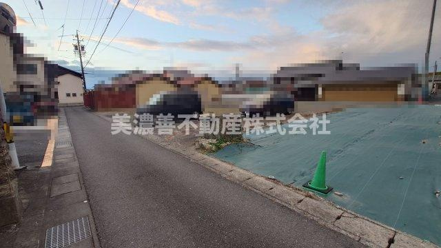 ６０５１７　岐阜市鏡島土地の外観