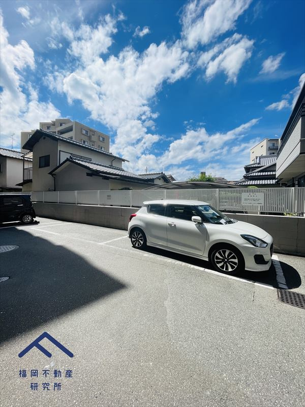 サークコート井尻イーステージの駐車場