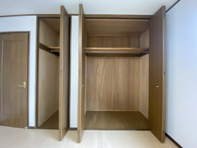 【収納】 | 北五葉５丁目　中古戸建 | 大きなクローゼットで収納力抜群です。