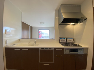 【キッチン】 | 北五葉５丁目　中古戸建 | システムキッチン新調しております。