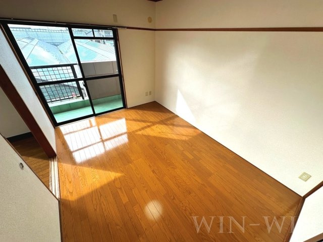 アリエッタ清須の洋室