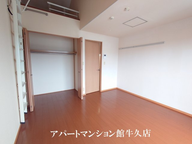 シャルマンの居間・リビング