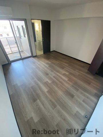 エスポワール本八幡の居間・リビング