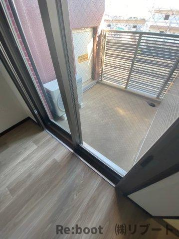 エスポワール本八幡のバルコニー