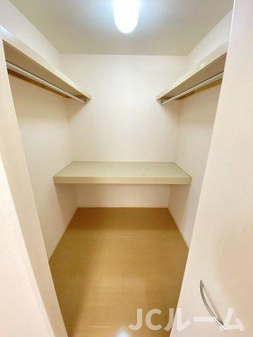 ハイツ９４３　Aの収納