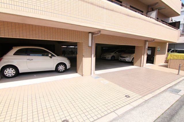 【駐車場】 | ケイズコート1