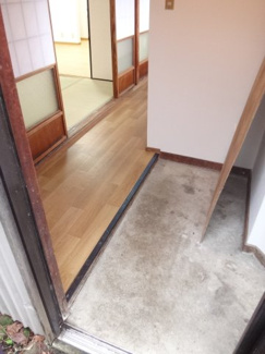 【玄関】 | 中道３丁目貸家