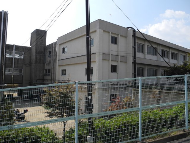 フェニックス・Ｍの周辺|枚方市立蹉ダ小学校