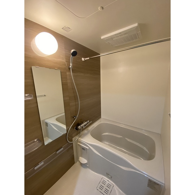 LIBTH代継橋の浴室