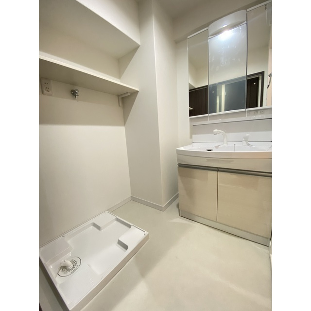 LIBTH代継橋の独立洗面台