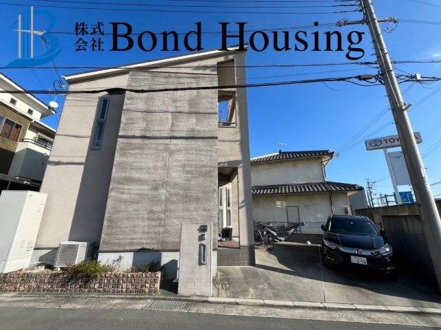 「勝美住宅施工」「オール電化」魚住町金ケ崎　築18年の前面道路含む現地写真