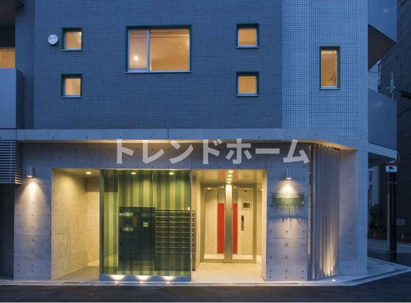 靭公園プライマリーワンのエントランス|選べる家電プランあり！！