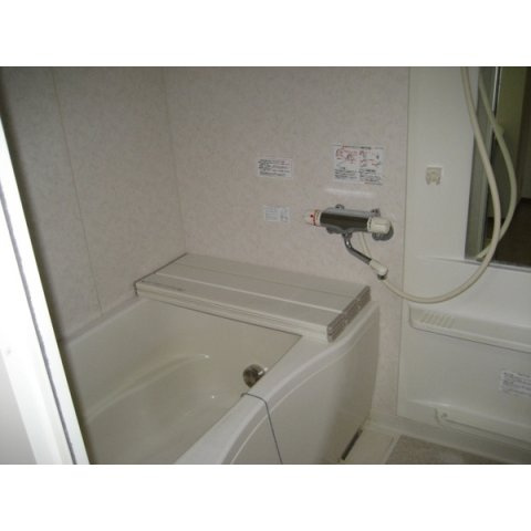 パーチェ六甲の浴室