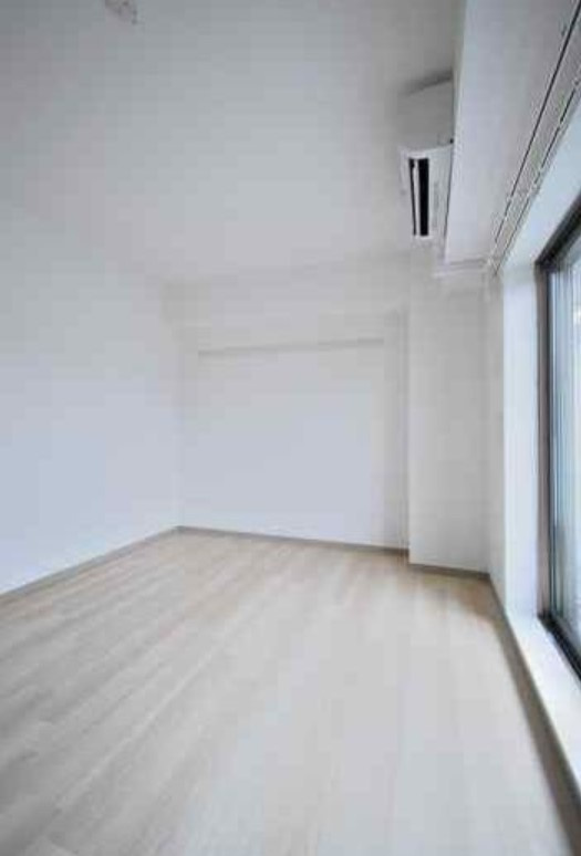 テオリア府中の居間・リビング