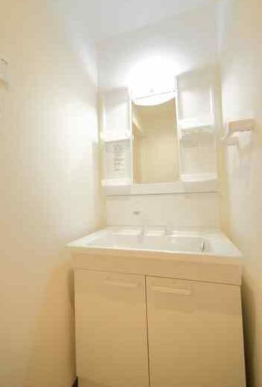 テオリア府中の洗面所