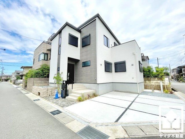 宇治市伊勢田町砂田の外観