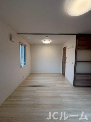 ラナンキュラスの居間・リビング