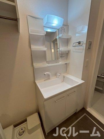 ラナンキュラスの洗面所