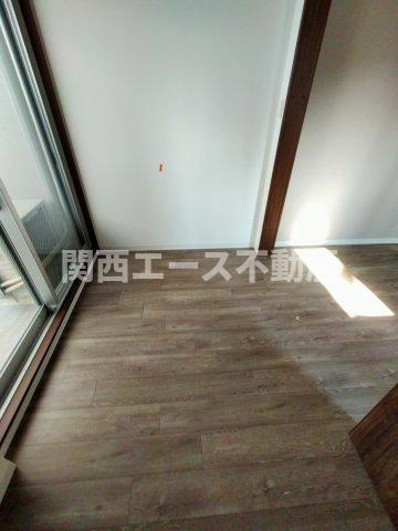  | AELL OSAKA EAST