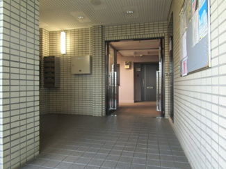 【エントランス】