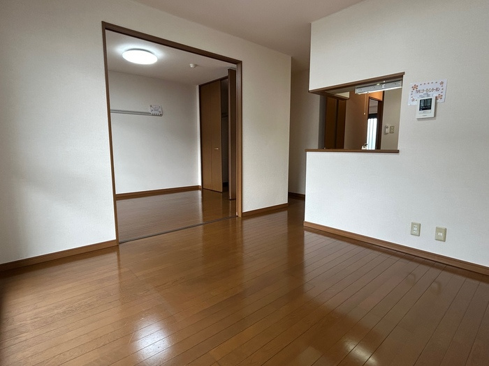 メゾン２８６の居間・リビング|ＬＤＫ