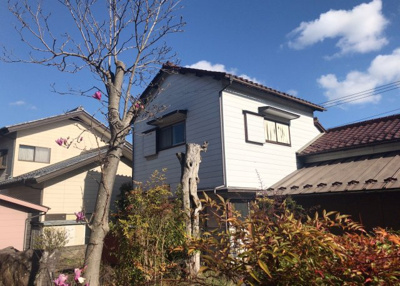 【展望】 | ホワイトウィング片倉Ⅱ | 眺望を気にして物件を探す場合、前面に建物が建っていないか現地で確認しましょう！前面に建物があると景色はもちろん、日当たりや風通しにも影響が出てきます。住んだ時のことを想像しながら現地見学をしましょう。