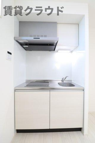 モンテ・ソラーレのキッチン|コンパクトなキッチンで掃除もラクラク