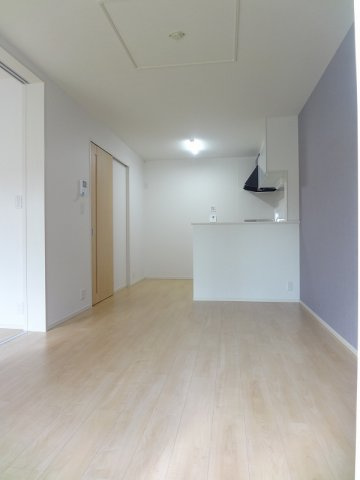 ヴィラ　ルミナーレ　Ⅱの居間・リビング|居室・リビング