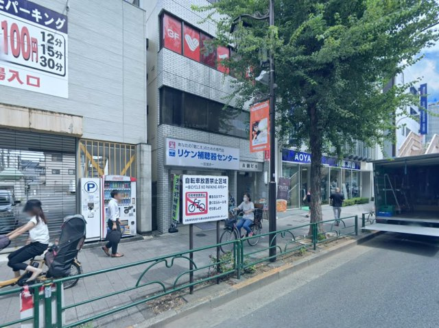 吉濱ビルのエントランス