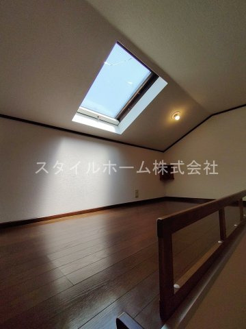【内装】 | セザンヌ小鷹野２ | 別部屋写真です。