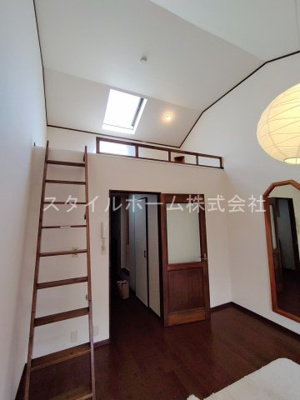 【内装】 | セザンヌ小鷹野２ | 別部屋写真です。