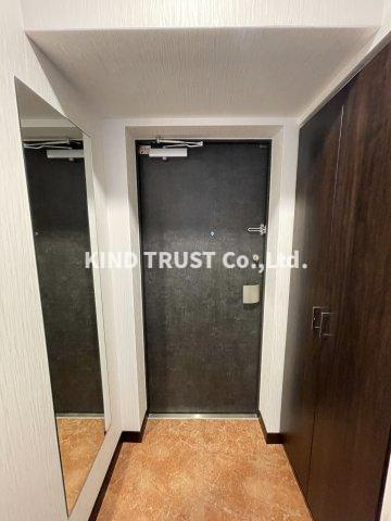 プレジオ天神橋ASIANの玄関|明るい玄関です