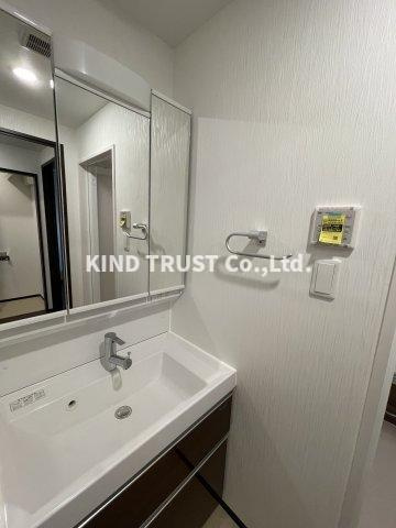 プレジオ天神橋ASIANの洗面所|使いやすい洗面所です