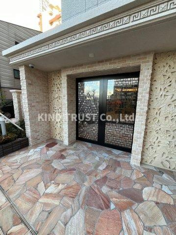 プレジオ天神橋ASIANのエントランス