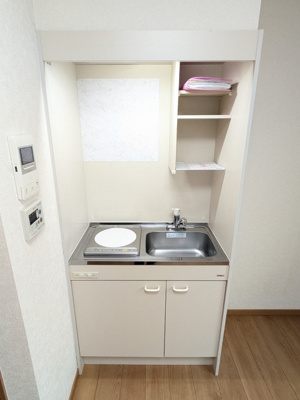 ★お部屋のジャマにならないコンパクトキッチン★