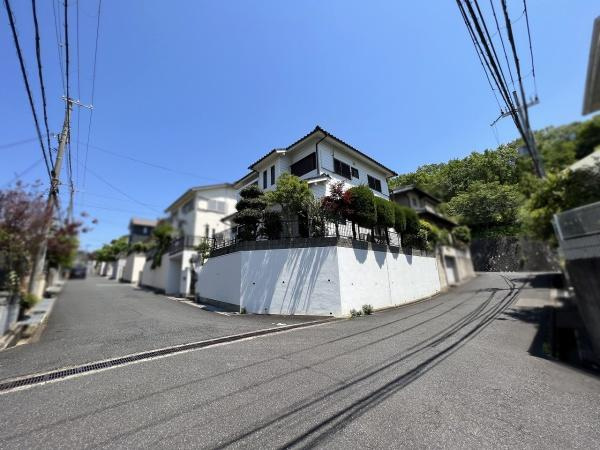 【前面道路含む現地写真】 | 垂水区つつじが丘1丁目　中古戸建