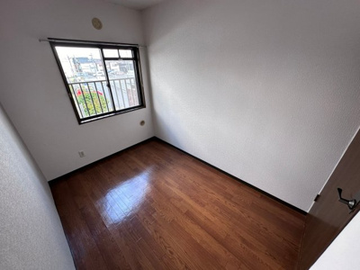 【洋室】 | ユージィーコート巽