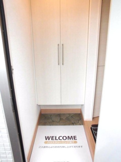 【玄関】 | クレール シャンブル