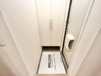 【玄関】 | クローバーヒル城南　Ｂ