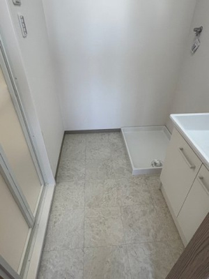 【洗面所】 | 本町プラザ | ゆったりとスペースのある洗面所