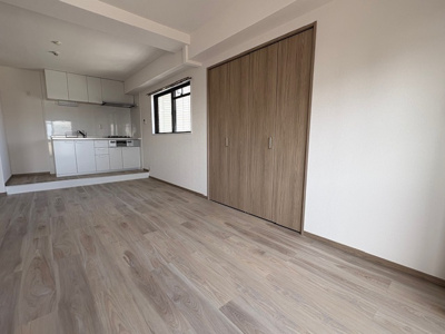 【居間・リビング】 | 本町プラザ | ゆったりとしたリビングです