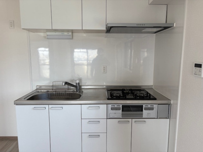 【キッチン】 | 本町プラザ | キッチンでお料理をお楽しみください