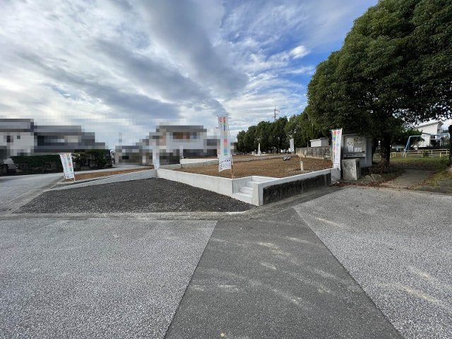 瀬戸東町　建築条件なし　売土地　Ｂ区画の前面道路含む現地写真