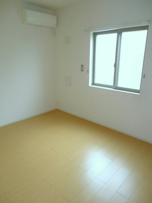 【内装】 | カーサ下五井 | 内装は落ち着いています