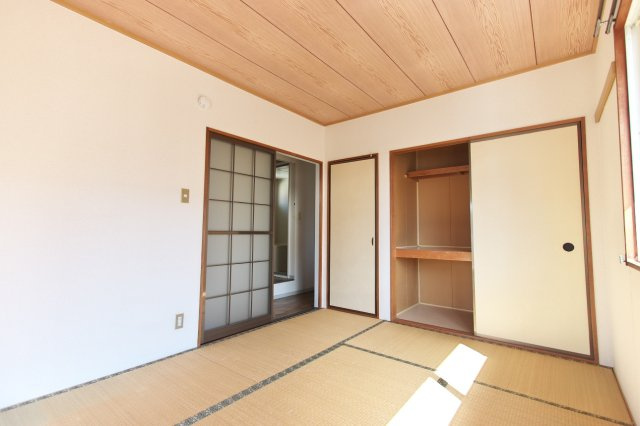 エステート広Dの和室