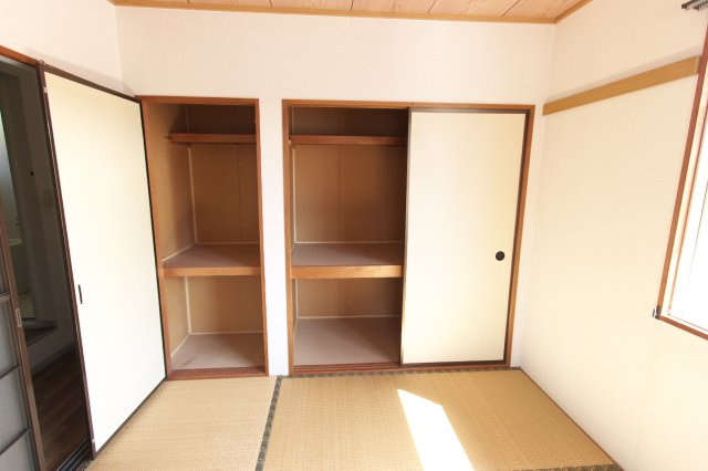 エステート広Dの収納