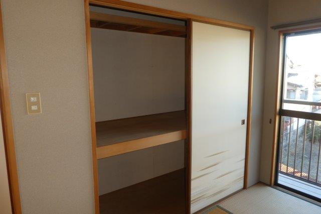 倉敷市酒津のテラスの収納